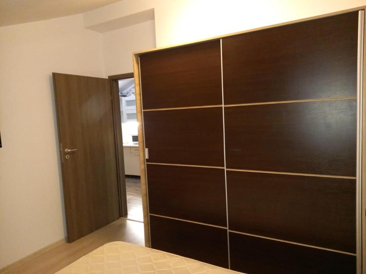 Apartament 2 Camere Chiajna Экстерьер фото