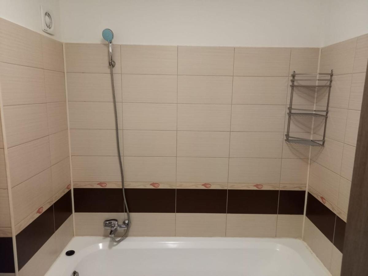 Apartament 2 Camere Chiajna Экстерьер фото