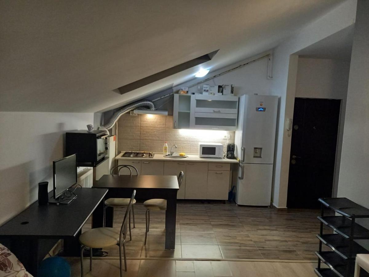 Apartament 2 Camere Chiajna Экстерьер фото